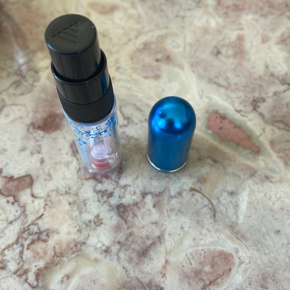 NWOT Lori Greiner Travel Perfume Travalo Spray Bottle For Perfume On The Go - Picture 3 of 5